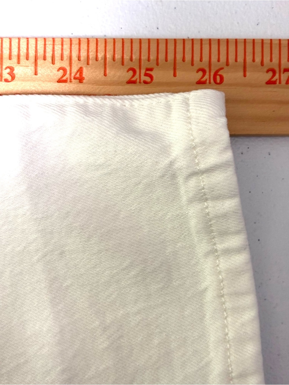 Levi’s 501 Cropped White Jeans Women’s Size 31 High Rise Straight Leg NWT - Picture 9 of 9
